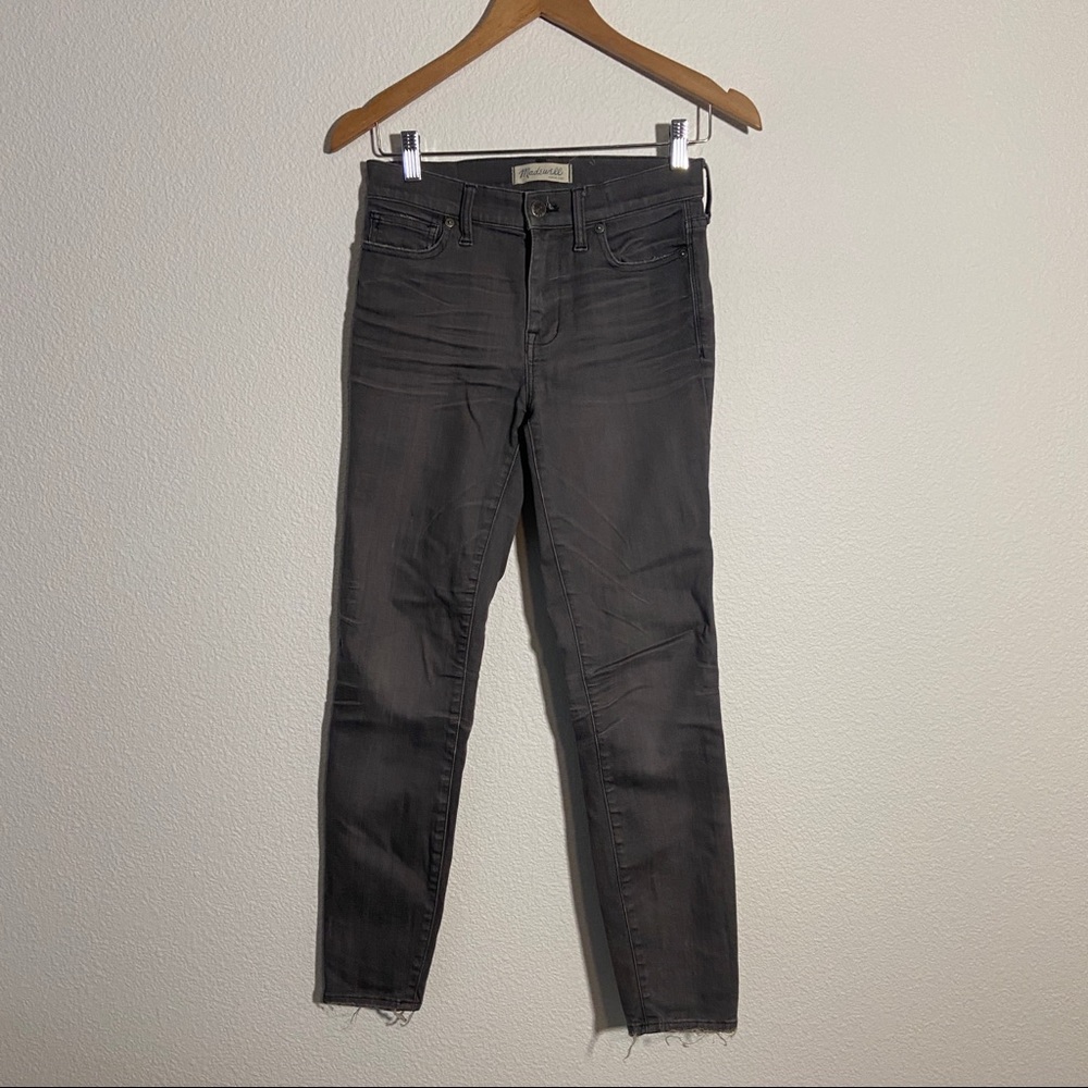 Madewell size 25 high rise skinny grey jeans
